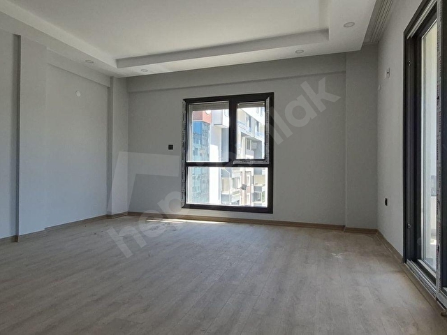 KW ZENADAN BURHANİYE ÖREN YOLUNDA KİRALIK 3+1 SIFIR DAİRE - Görsel 10