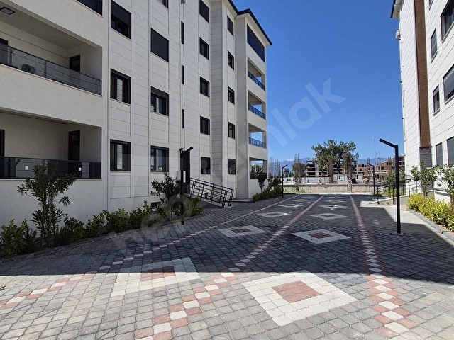 KW ZENADAN BURHANİYE ÖREN YOLUNDA KİRALIK 3+1 SIFIR DAİRE - Görsel 4