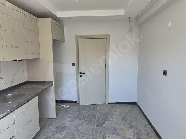 KW ZENADAN BURHANİYE ÖREN YOLUNDA KİRALIK 3+1 SIFIR DAİRE - Görsel 16