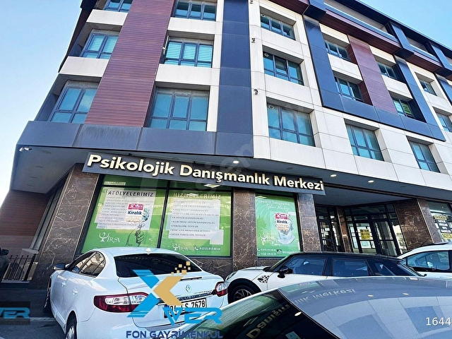 İŞLEK CADDE ÜZERİ KAVAKLI MERKEZDE KİRALIK DÜKKAN