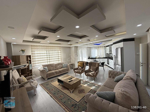 TÖMÜKTE GÜLLÜK SİTESİNDE FULL YAPILI EŞYALI DAİRE SATILIKTIR - Görsel 3
