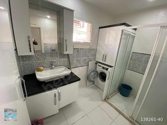 TÖMÜKTE GÜLLÜK SİTESİNDE FULL YAPILI EŞYALI DAİRE SATILIKTIR - Görsel 14