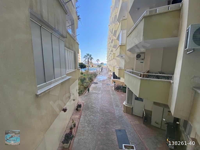TÖMÜKTE GÜLLÜK SİTESİNDE FULL YAPILI EŞYALI DAİRE SATILIKTIR - Görsel 23