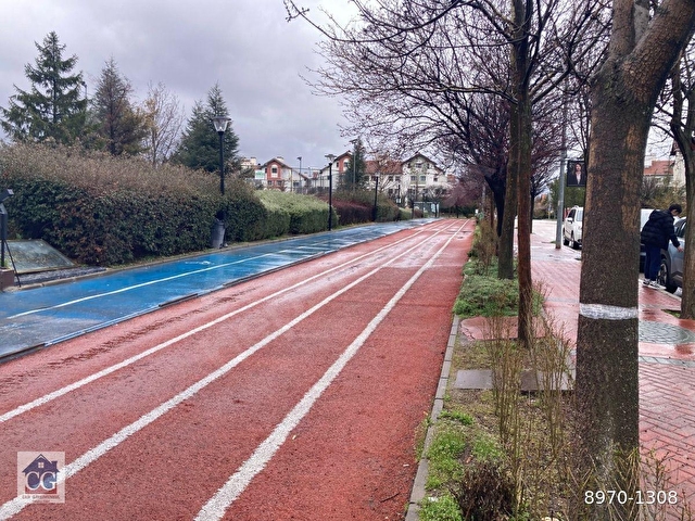 Angora Evleri, Şahane Yerde Ve Manzarada, Asansörlü Sıra Ev Çatı Dubleks