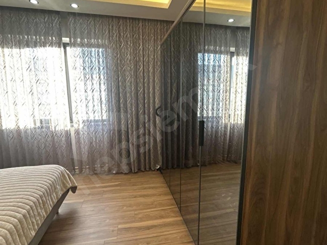 BEŞTEPE ANA BULVAR ÜZERİNDE SİTEDE SATILIK 3.5+1 LÜKS DAİRE - Görsel 5