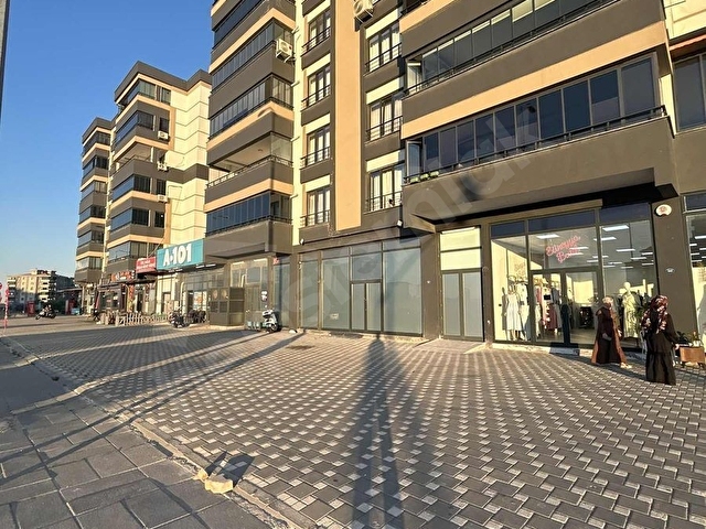 BEŞTEPE ANA BULVAR ÜZERİNDE SİTEDE SATILIK 3.5+1 LÜKS DAİRE
