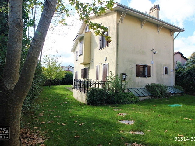 Firsat Zekeriyakoy Garanti Koza 5 640m Bahceli Villa 350m 4 1 31514 3773 Hurriyet Emlak