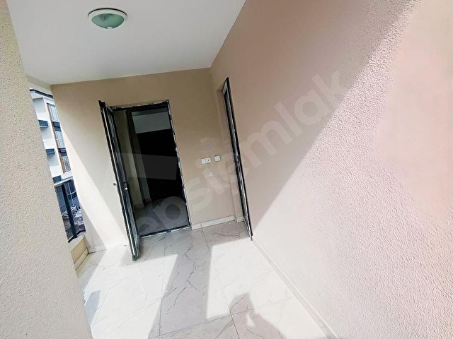 **SARIYILDIZ**DAN DOĞU CEPHELİ 3+1 ARA KAT LÜX SATILIK DAİRE - Görsel 4