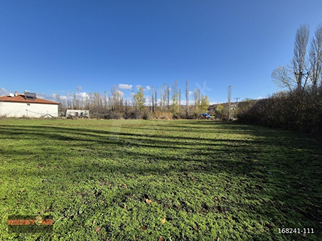 Eskişehir Aşağılıca Mahallesinde 2180 m2 Satılık Tarla - Görsel 3