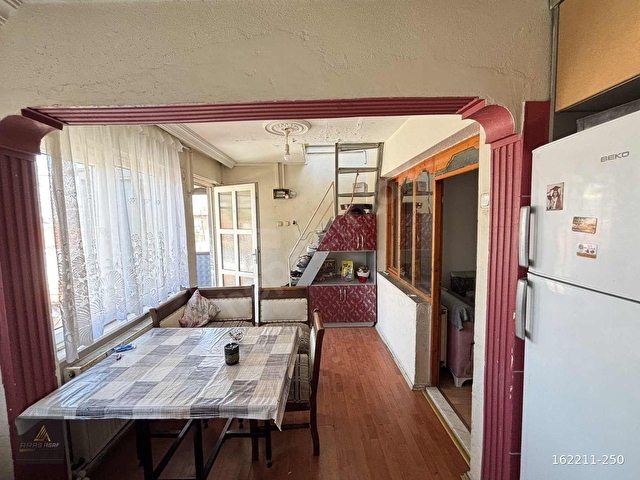 ARAS GAYRİMENKULDEN HASHOCADA 2 KATLI AYRI MÜSTAKİL EV - Görsel 30