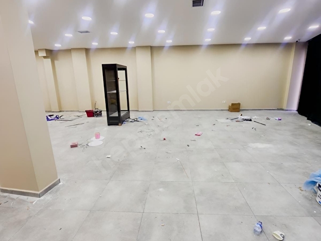 KEMERBURGAZ MERKEZDE 240 M2 DEPOLU DÜKKAN - Görsel 15