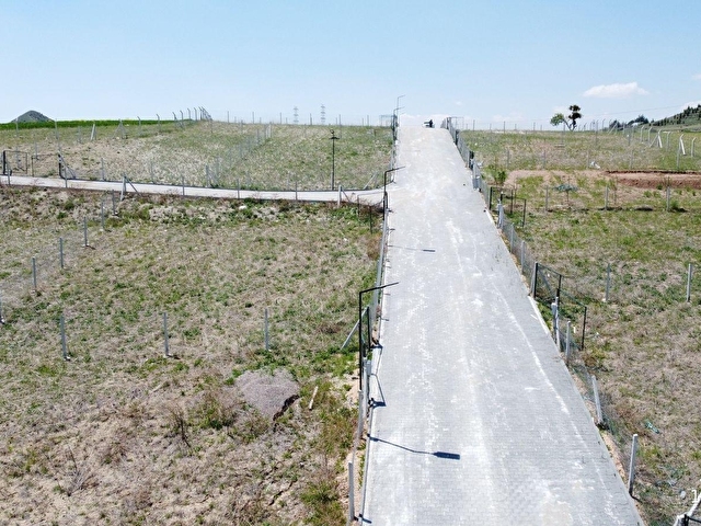 KESKİN EMLAKTAN 400m² ELEKTRİK SU MEVCUT DOĞAL YAŞAM BAHÇELERİ - Görsel 30
