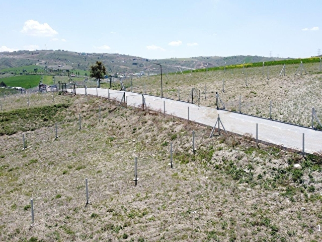 KESKİN EMLAKTAN 400m² ELEKTRİK SU MEVCUT DOĞAL YAŞAM BAHÇELERİ - Görsel 18