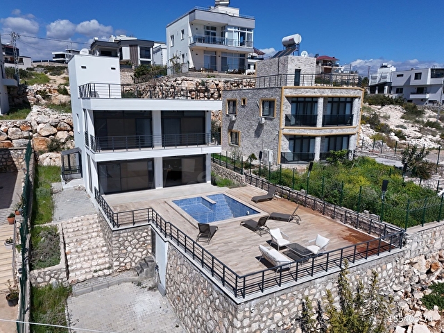 UĞUR EMLAKTAN TIRTARDA SATILIK HAVUZLU FULL EŞYALI LÜKS VİLLA - Görsel 8