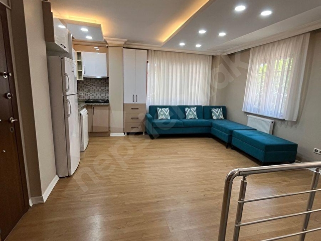 MURAT GAYRİMENKULDEN MERKEZİ KONUMDA TERS DUBLEX EŞYALI DAİRE - Görsel 2