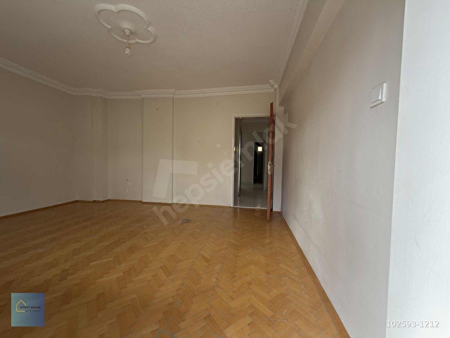 AYKUT EMLAKTAN HASTAHANE YAKINI KİRALIK DAİRE - Görsel 20