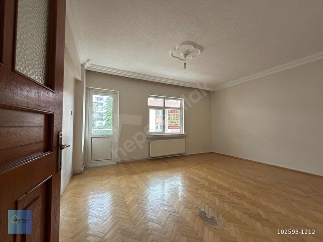 AYKUT EMLAKTAN HASTAHANE YAKINI KİRALIK DAİRE - Görsel 15