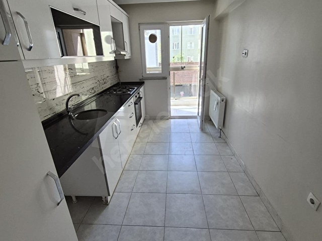 GÜVENÇ TAKSİ YAKINI 2+1 95M2 6YILLIK-EBEVEYN BANYO-KAPALI BALKON - Görsel 10