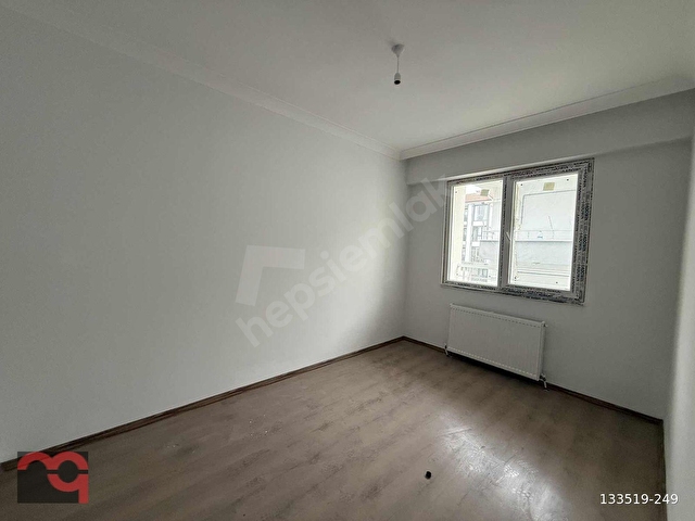 MÜHENDİSTEN BALKONLU İSKANLI SATILIK DAİRE - Görsel 5