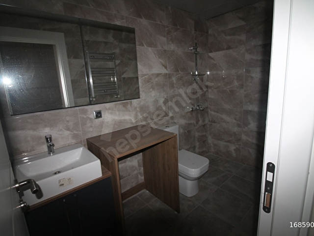 ÖZYURLAR N LOGO SİTESİ HAVUZ CEPHELİ KİRALIK 1+1 DAİRE - Görsel 8