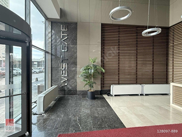 ACİL! FİYAT DÜŞTÜ! WEST GATE FULL EŞYALI MANZARALI BOŞ 1+1 DAİRE - Görsel 7