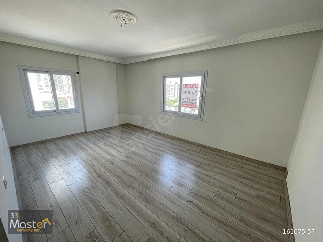 TÜRBE CADDESİNDE SATILIK 3+1 GENİŞ DAİRE !! - Görsel 11