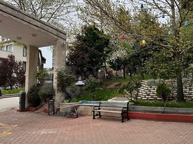 YAŞAMKENT PARK LİMA SİTESİ ARA KAT ÖN CEPHE  1+1 KİRALIK DAİRE - Görsel 12