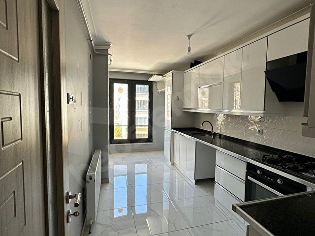 DÖNÜŞÜM EMLAKTAN HARMANLAR MAHALLESİNDE 3+1 KİRALIK DAİRE FIRSAT - Görsel 2