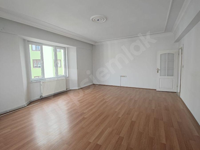 MUSTAFA ŞİMŞEK CADDESİNDE 3+1 KİRALIK LÜKS DAİRE - Görsel 18
