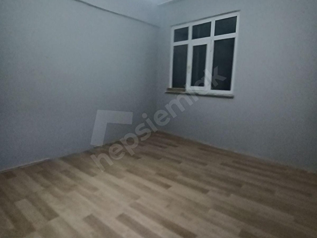Kağıthane Merkezede Kiralık Büyük Balkonlu Manzaralı Daire - Görsel 5