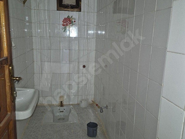 Delta Koleji yakını 3+1 doğalgazlı, arakat kiralık daire - Görsel 20