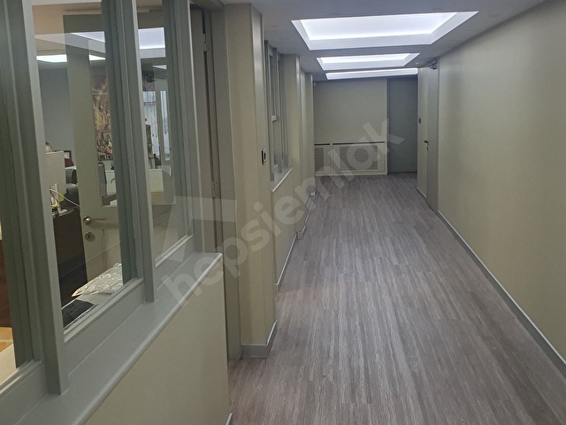 Cağaloğlunda -Mücevher ve Kuyumcu Firmaları için Kiralık İşyeri - Görsel 18