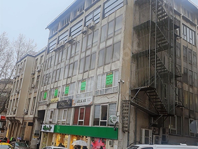Cağaloğlunda -Mücevher ve Kuyumcu Firmaları için Kiralık İşyeri