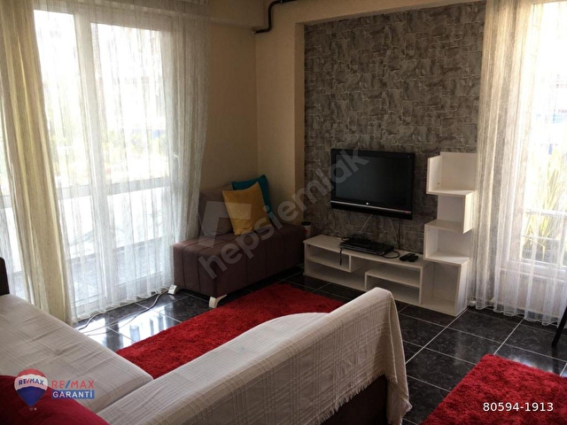 Karasu Gardenya Sitesinde Havuz Cephe Esyali 1 1 Kiralik Daire 80594 1913 Hurriyet Emlak