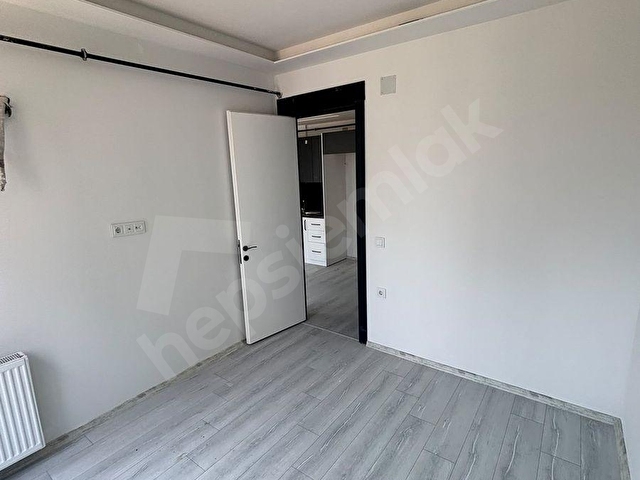 MEZİTLİ TECE DENİZ MAH.DE SİTE İÇİ 1+1 LÜX KİRALIK DAİRE - Görsel 12