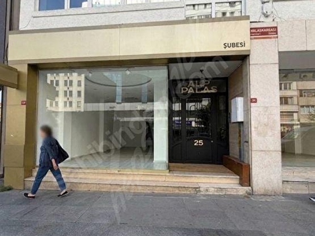ŞİŞLİ HALASKARGAZİ CADDE DEKORLU MAĞZA