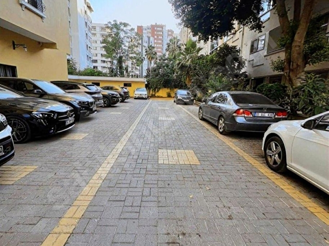 Kurtuluşta Güvenlikli Sitede Satılık Daire - Görsel 30