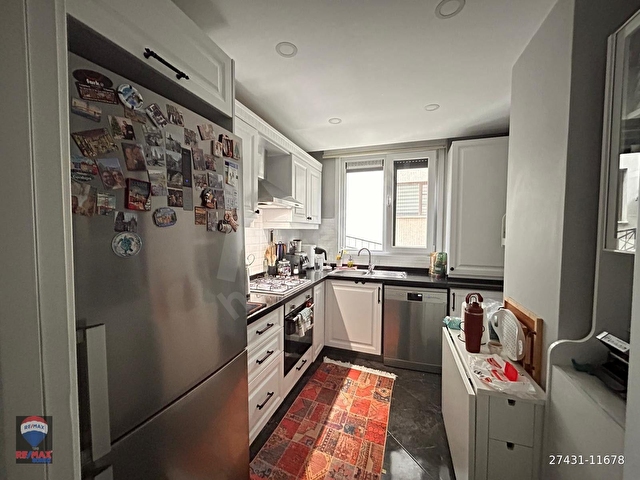 ACIBADEM CÜNEYT KOŞAL SOKAKTA SATILIK ARAKAT 3+1 DAİRE - Görsel 8