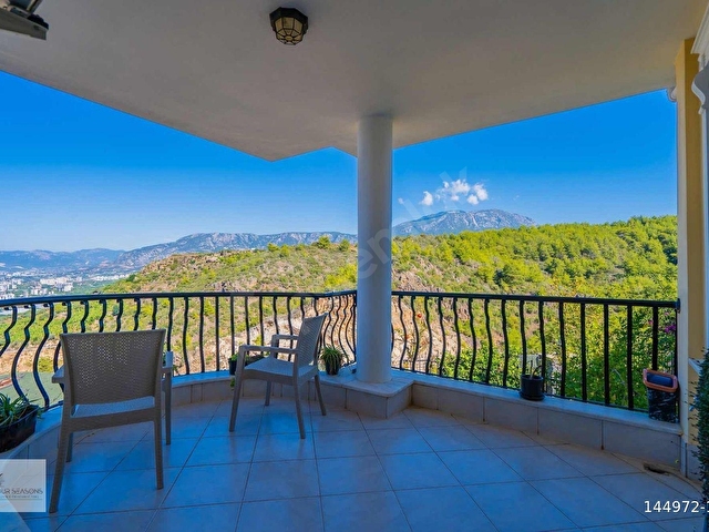 Kargıcakta Panoramik Deniz Manzaralı, Özel Bahçeli 3+1 Villa - Görsel 12