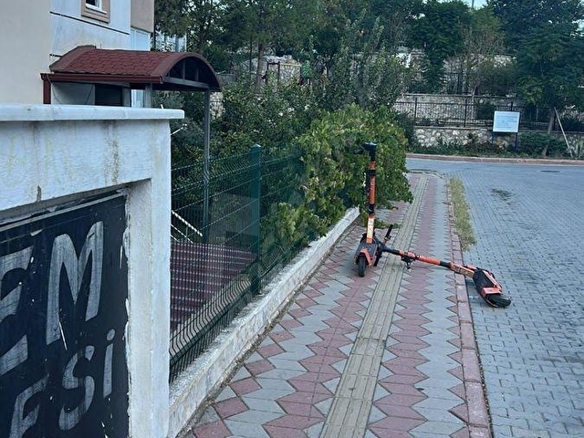 ASLANBUCAK MAH.SATILIK İKİ ODA BİR SALON YÜKSEK GİRİŞ TERS DUBLEXS