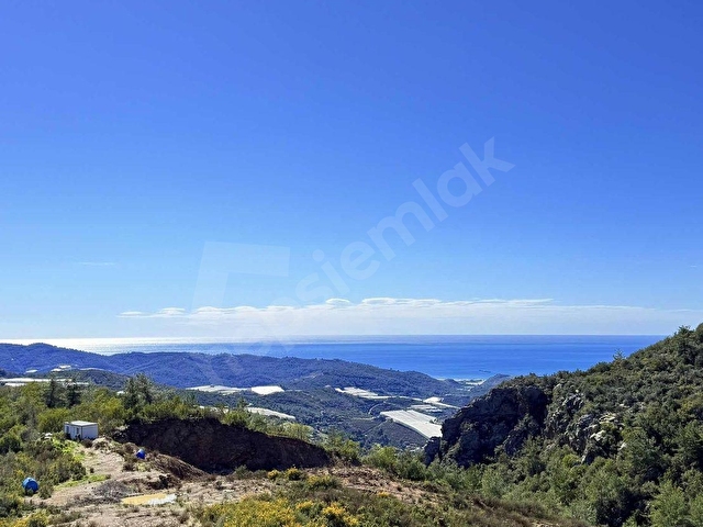 HOCALAR BÖLGESİ DENİZ MANZARALI HAFRİYATLI 23.990 m2 EMSALİ YOK