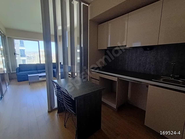 ALTOWER residence Sahrayıcedit te yüksek kat köşe daire - Görsel 7