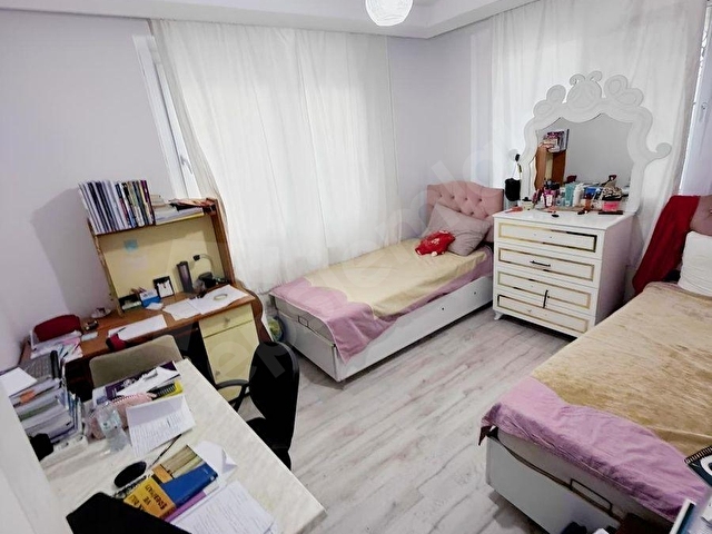 GÜLTEPEDE SİTE İÇİNDE YÜKSEK KREDİLİ HSRSZ SATILIK 2+1 DAİRE