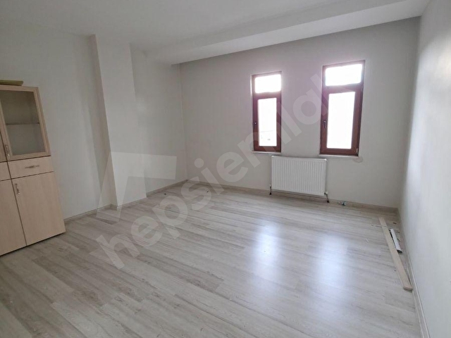 EMLAKNOMİDEN ABBAS MH.’DE | 4+2 | TERASLI | ASANSÖRLÜ | HOBİ BAHÇELİ | SATILIK DUBLEKS ! - Görsel 4