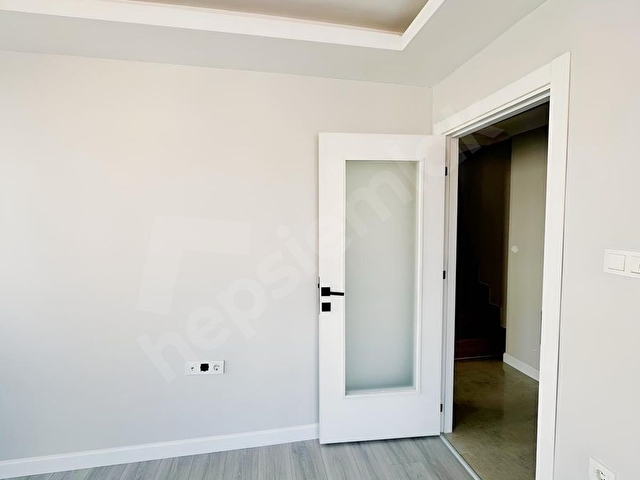 UYGUN EMLAKTAN GÜNGÖREN GÜNEŞTEPEDE SATILIK ÖZEL DUBLEX DAİRE !! - Görsel 15