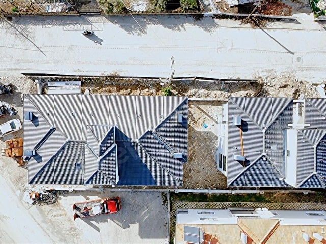 EGEPORT EMLAKTAN SATILIK CUMHURİYETTE HAVUZLU 2+1 DAİRE - Görsel 23