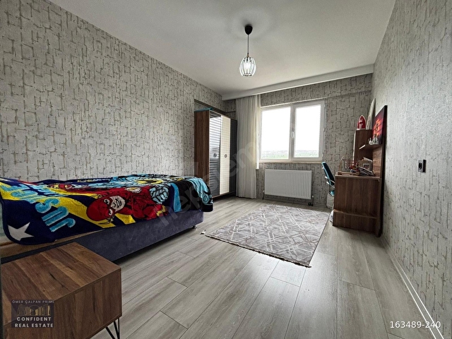 ÇEVREYOLU ÜZERİ SİTEDE ŞEHİR MANZARALI  3+1 ULTRA LÜX YAPILI SATILIK DAİRE - Görsel 18