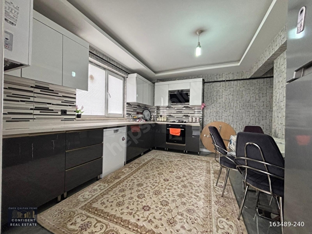 ÇEVREYOLU ÜZERİ SİTEDE ŞEHİR MANZARALI  3+1 ULTRA LÜX YAPILI SATILIK DAİRE - Görsel 7