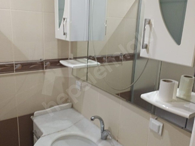 BAHÇELİEVLERDE 2+1 BAKIMLI DAİRE - Görsel 13