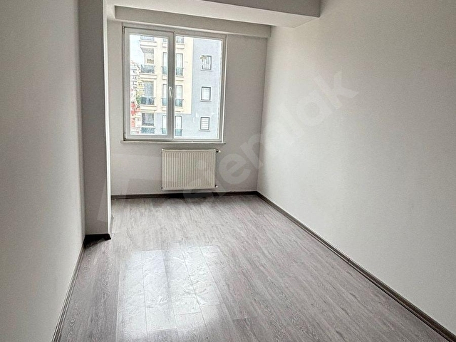 HÜRRİYET MAH 1+1 YÜKSEK KAT MANZARALI KİRALIK DAİRE - Görsel 14